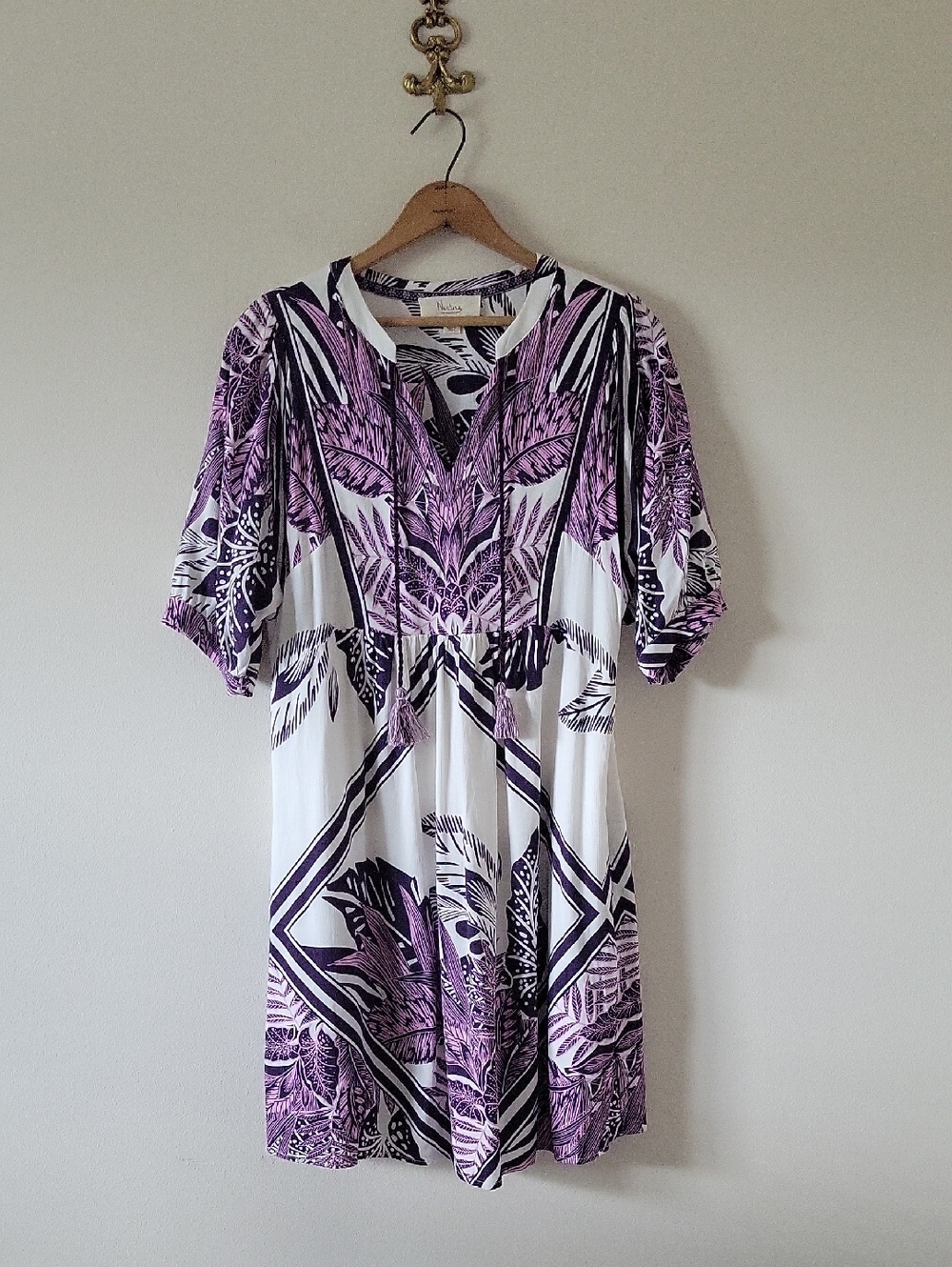 Nurture by Westbound Purple White Boho Tropical Leaf Dress Size Large